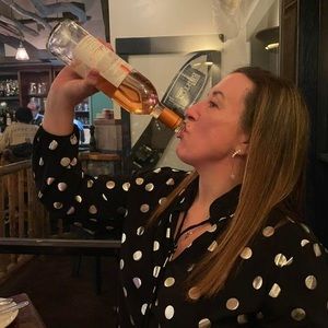 Meet your Posher, Claire
